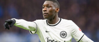 Juventus garante contrato com o atacante do PSG Kolo Muani, relata Fabrizio Romano