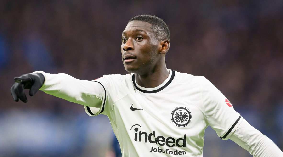 Juventus garante empréstimo de Randal Kolo Muani do PSG