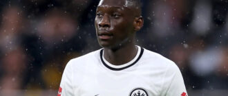 Juventus discute possíveis transferências de Araujo e Kolo Muani