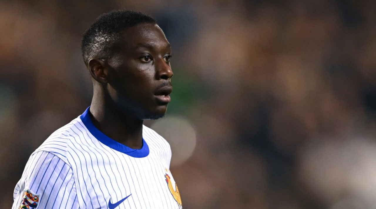 PSG garante transferência de Randal Kolo Muani do Eintracht Frankfurt