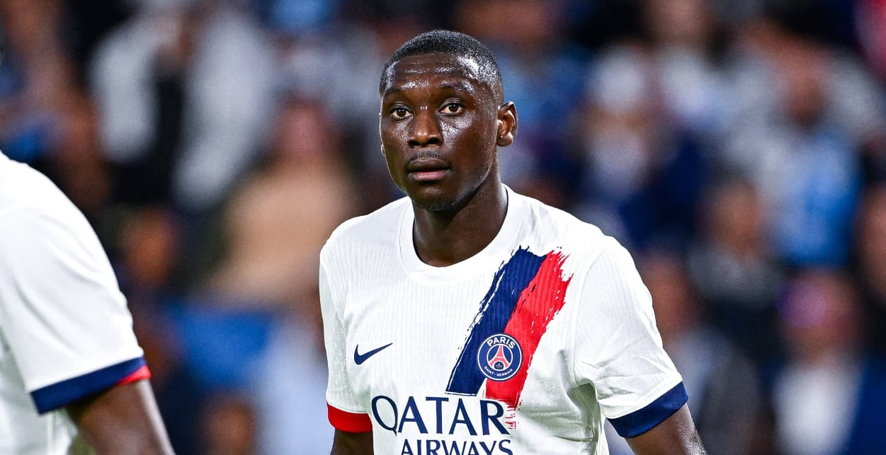 Randal Kolo Muani se junta ao Paris Saint-Germain um novo capítulo começa